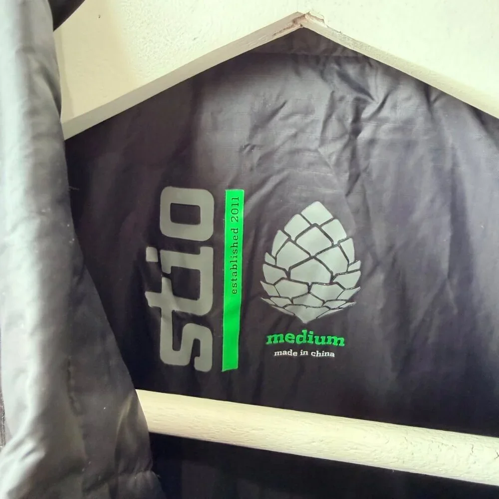 Stio Azura Insulated Vest Men’s Black Lightweight Quilted Full Zip , Size M C37